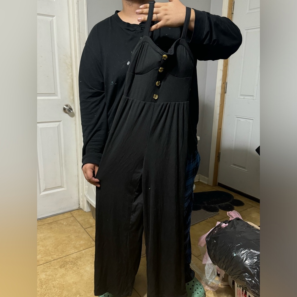 A soft and classy jumper. Used but taken care of and not damaged